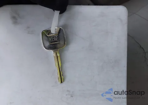 2005 Toyota Camry Le из США, поврежденный, VIN 4T1BE32K05U561093